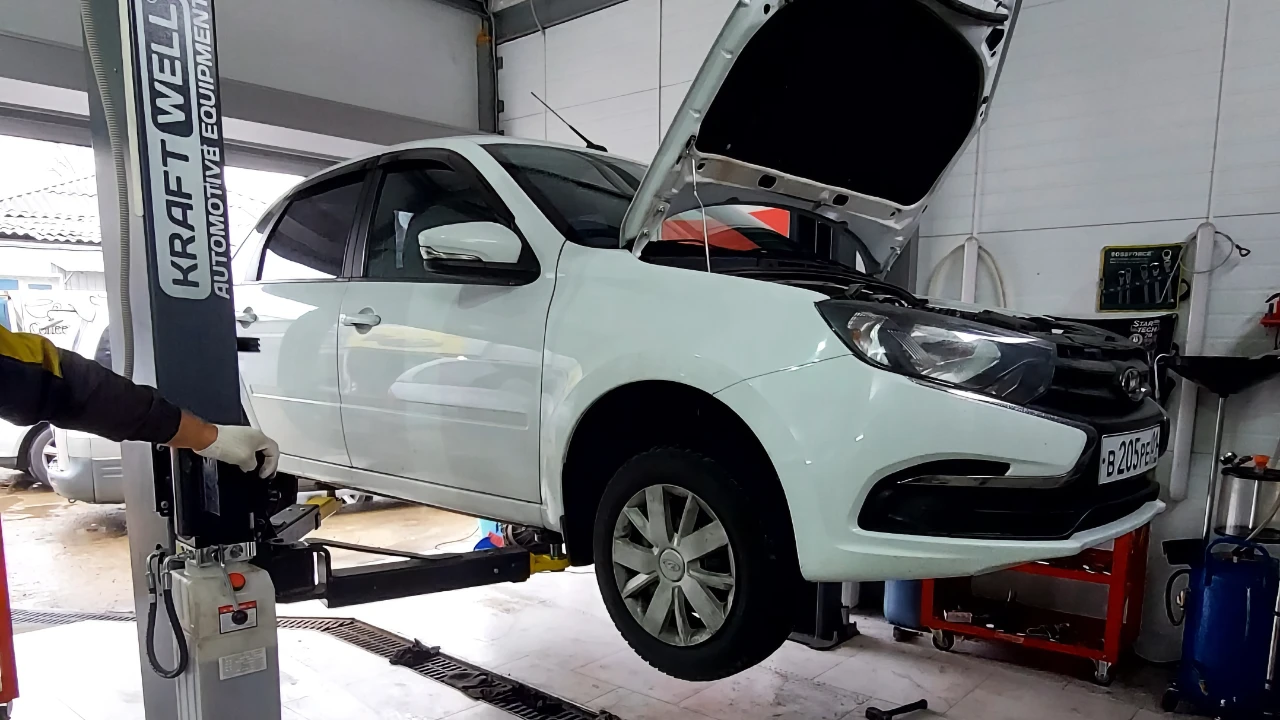 Обслуживание и ремонт Lada